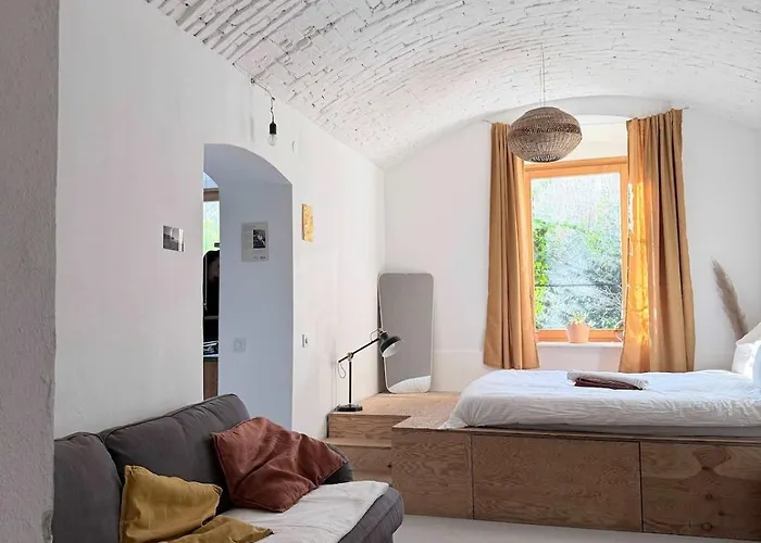 Lilly's Calm Souterrain With Garden غراتس